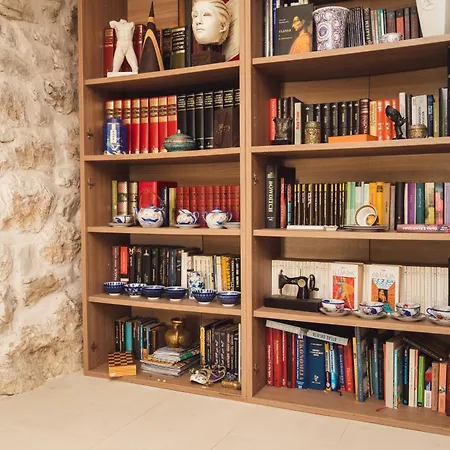 Maison Laurel - Beautiful Stone Estate With Private Pool, Near Split And Omis Villa